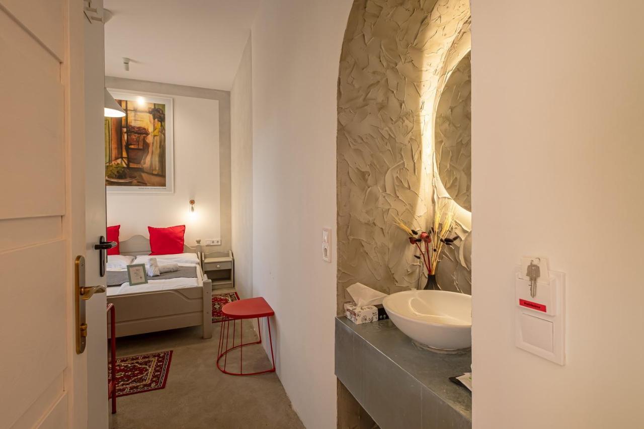 Doppelzimmer mit Patio