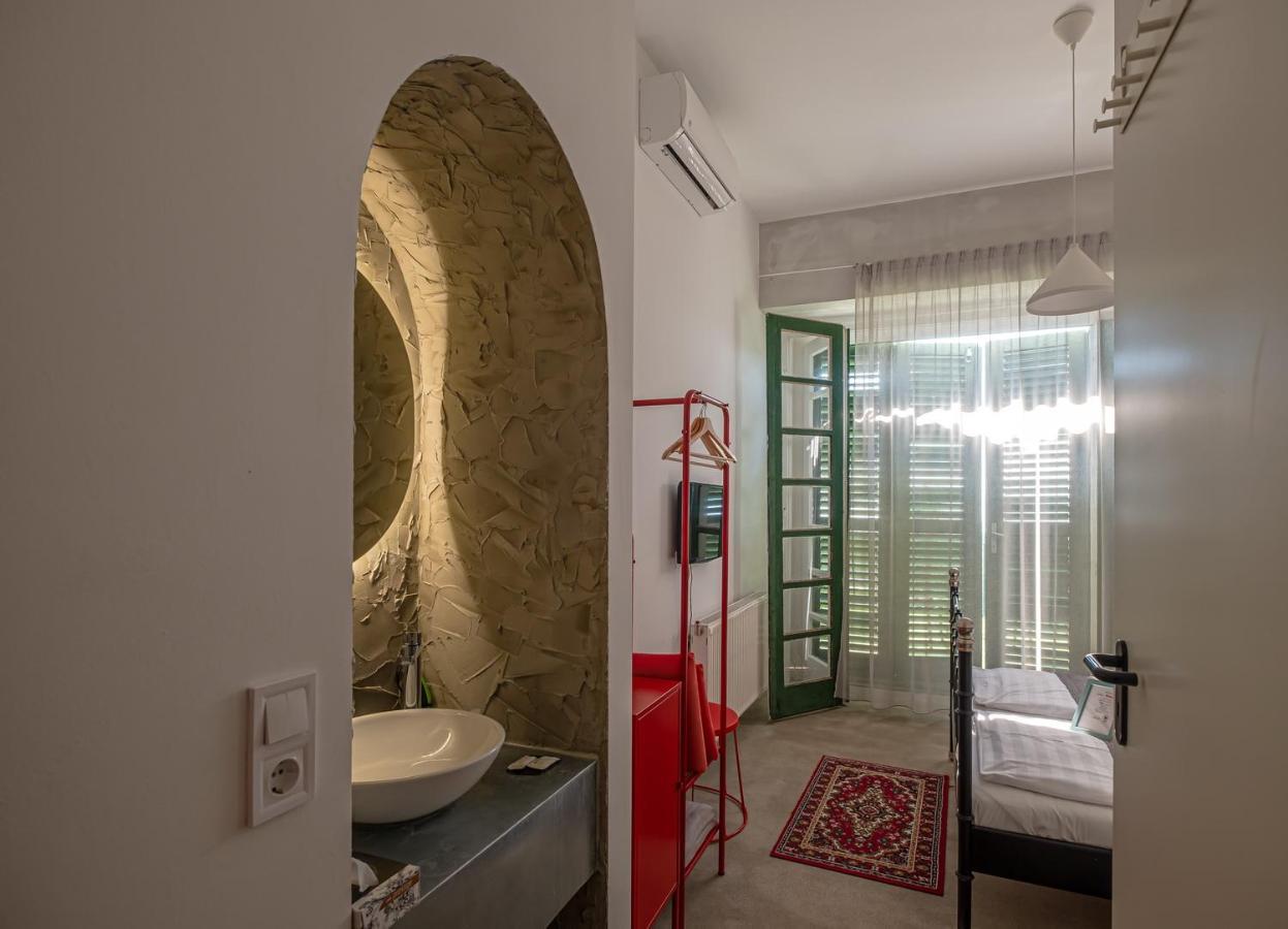 Doppelzimmer mit Seeblick